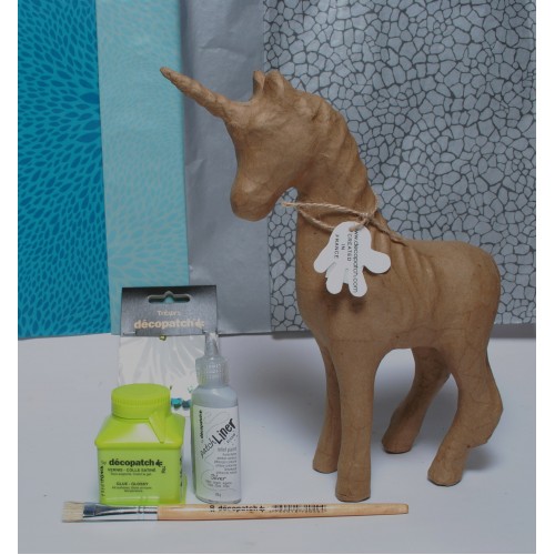 DecoPatch Paper Mache Unicorn Kit